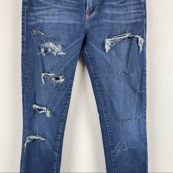 Frame Medium Wash Le Skinny de Jeanne Distressed Jeans - Picture 2 of 6